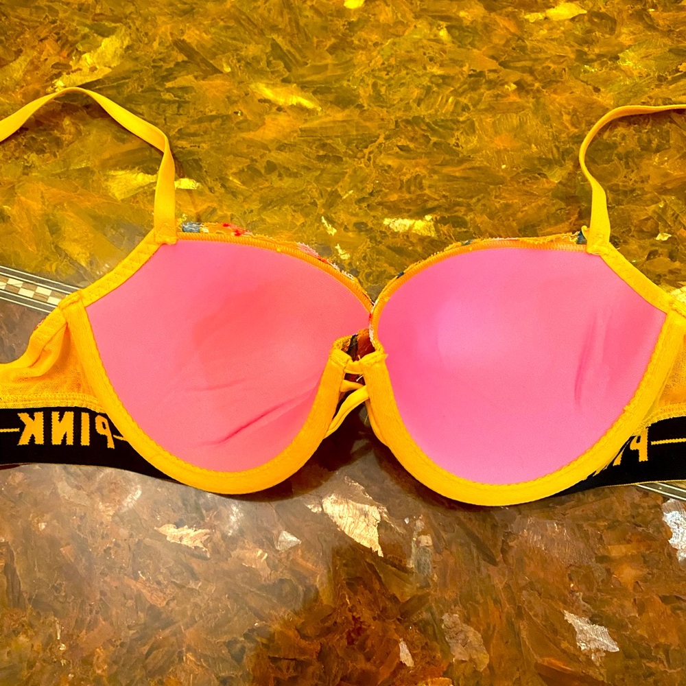 Bra - Picture 4 of 9